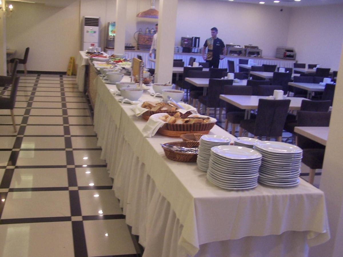 Kecik Hotel Истанбул Екстериор снимка