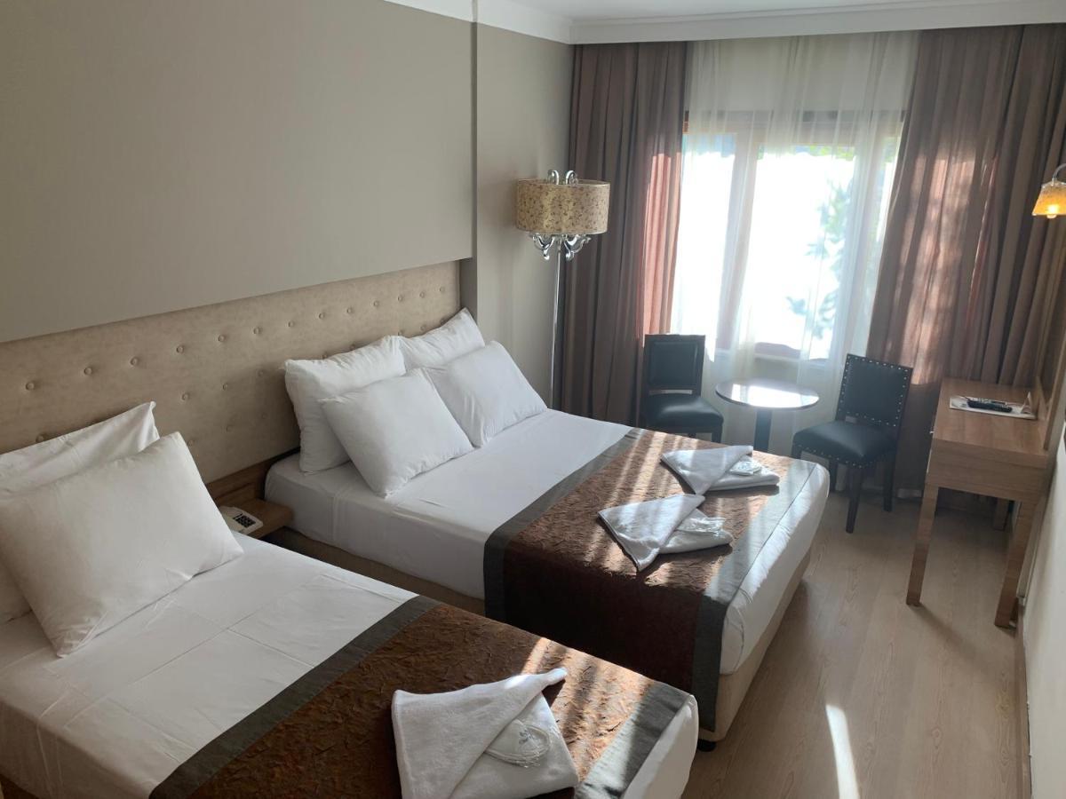 Kecik Hotel Истанбул Екстериор снимка
