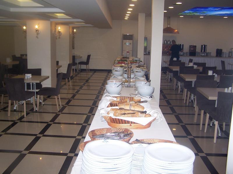 Kecik Hotel Истанбул Екстериор снимка